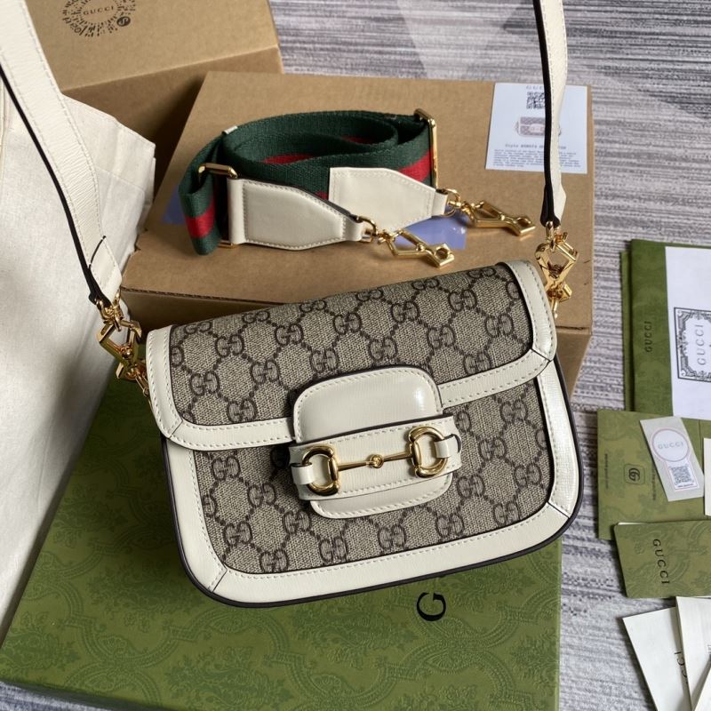 Gvc*1 horsebit bags